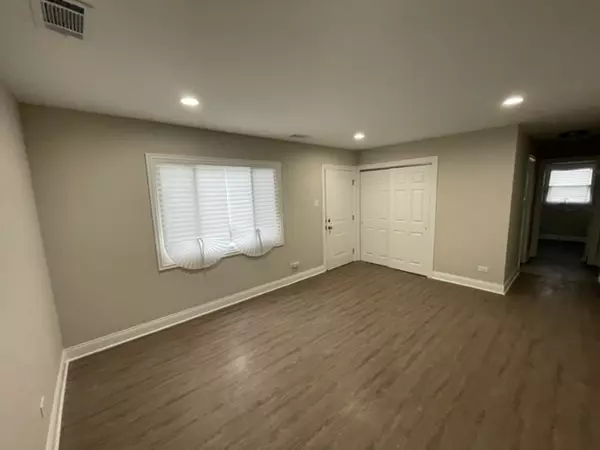 Steger, IL 60475,205 Hereford Drive
