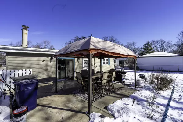 Orland Park, IL 60462,8721 W 169th Street