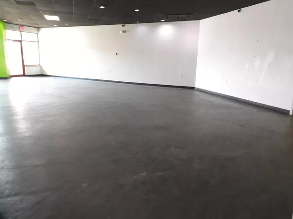 Joliet, IL 60435,2405 ESSINGTON Road #E-F