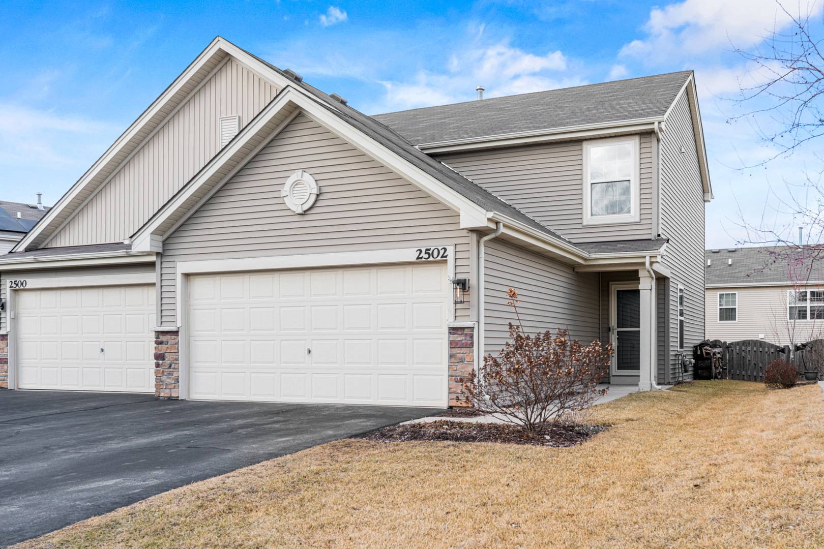2502 Hearthstone Drive, Hampshire, IL 60140