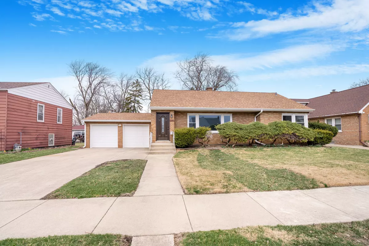 Lyons, IL 60534,8110 46th Street