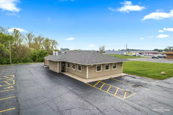 220 Indian Springs Drive, Sandwich, IL 60548