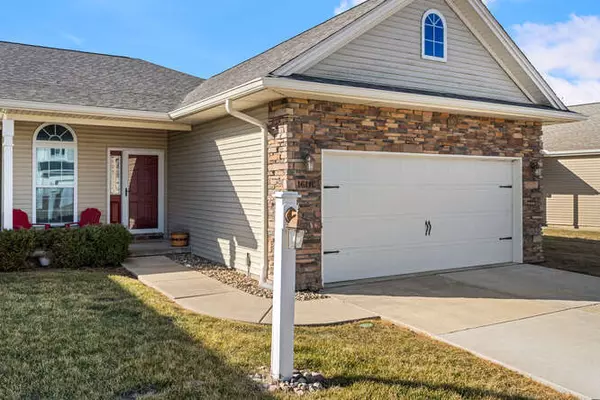 Mahomet, IL 61853,1611 Timber Wolf Lane #C