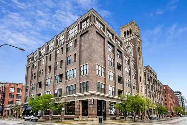 1000 W Washington Boulevard #512, Chicago, IL 60607