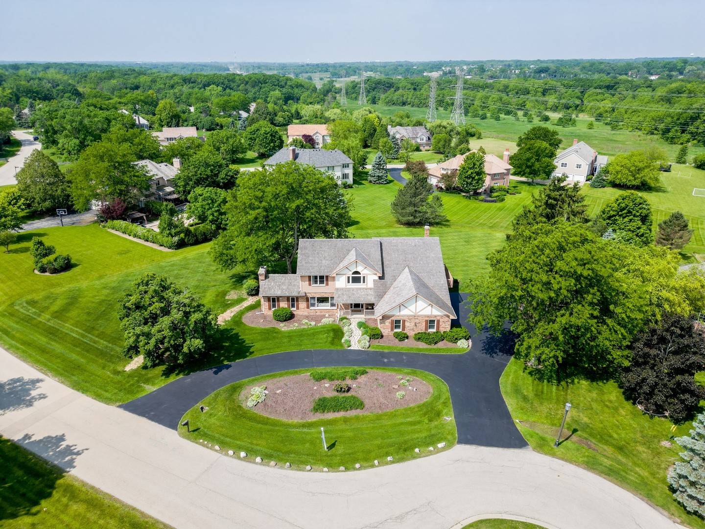 Libertyville, IL 60048,1520 Daybreak Drive