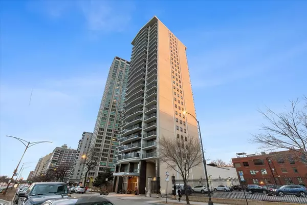 3470 N lake shore Drive #8A, Chicago, IL 60657