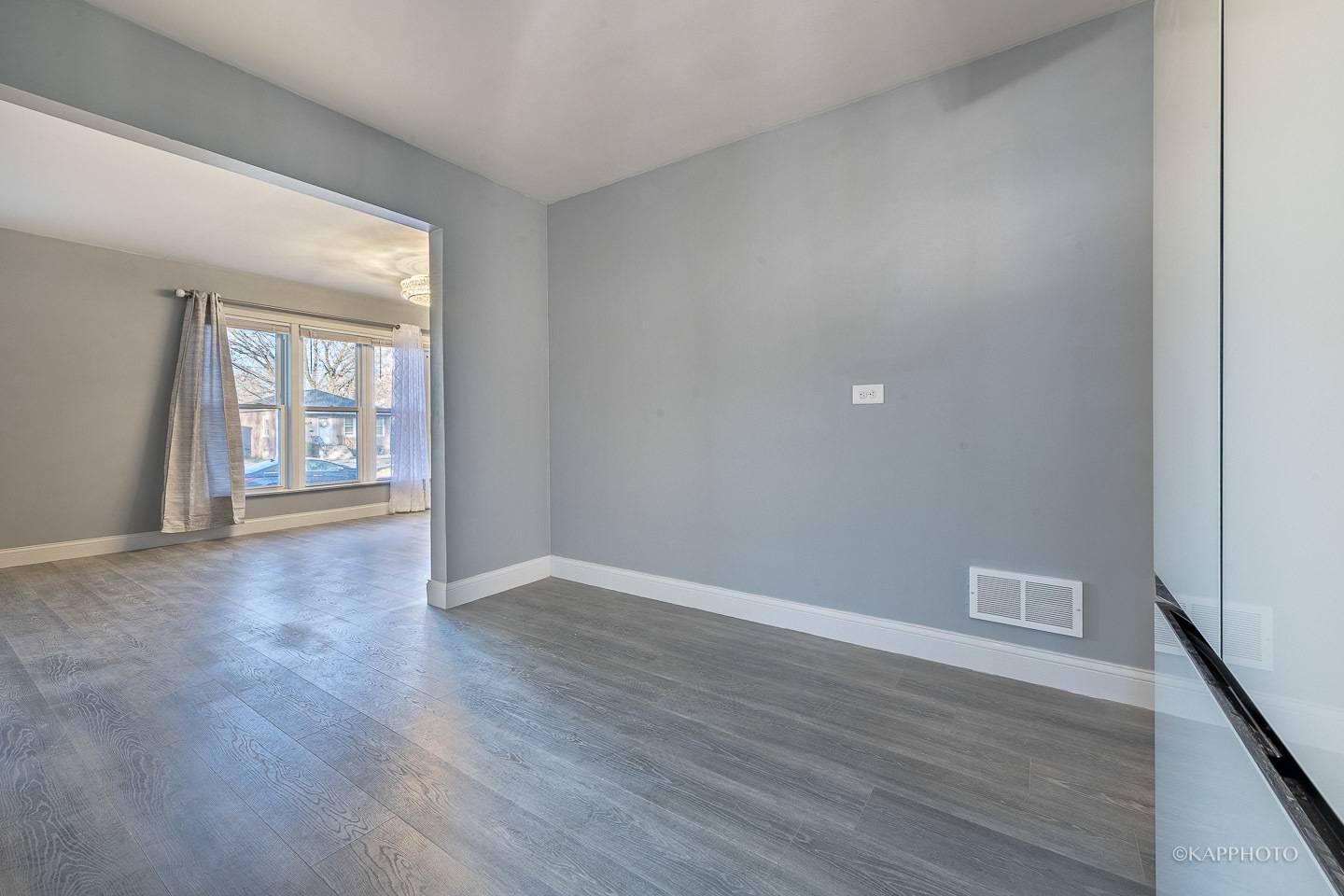 Chicago, IL 60628,519 W 125th Place