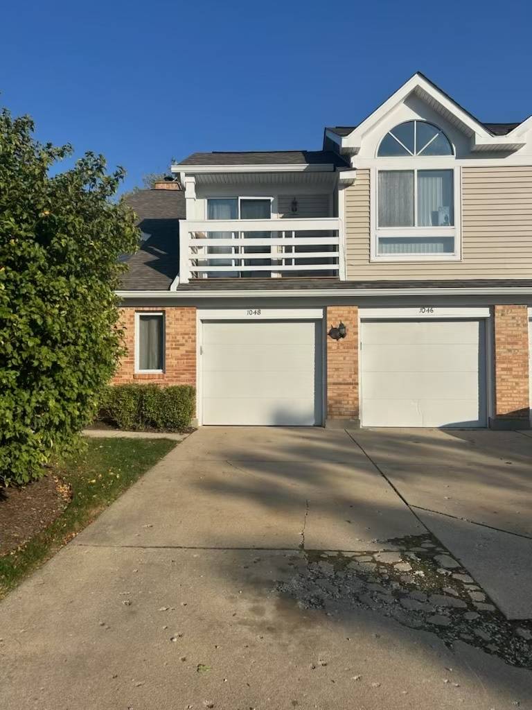 1048 Courtland Drive, Buffalo Grove, IL 60089
