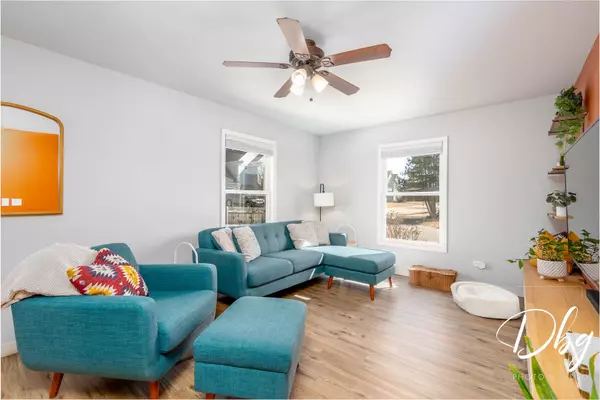Round Lake Beach, IL 60073,392 SAUK Court