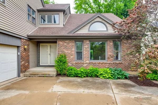 Buffalo Grove, IL 60089,621 Raintree Road