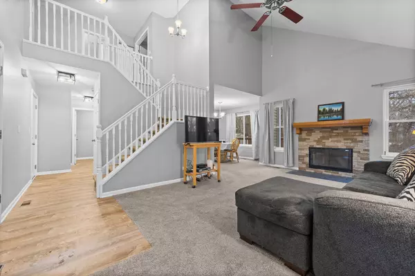 Round Lake Beach, IL 60073,683 E Whitehall Court