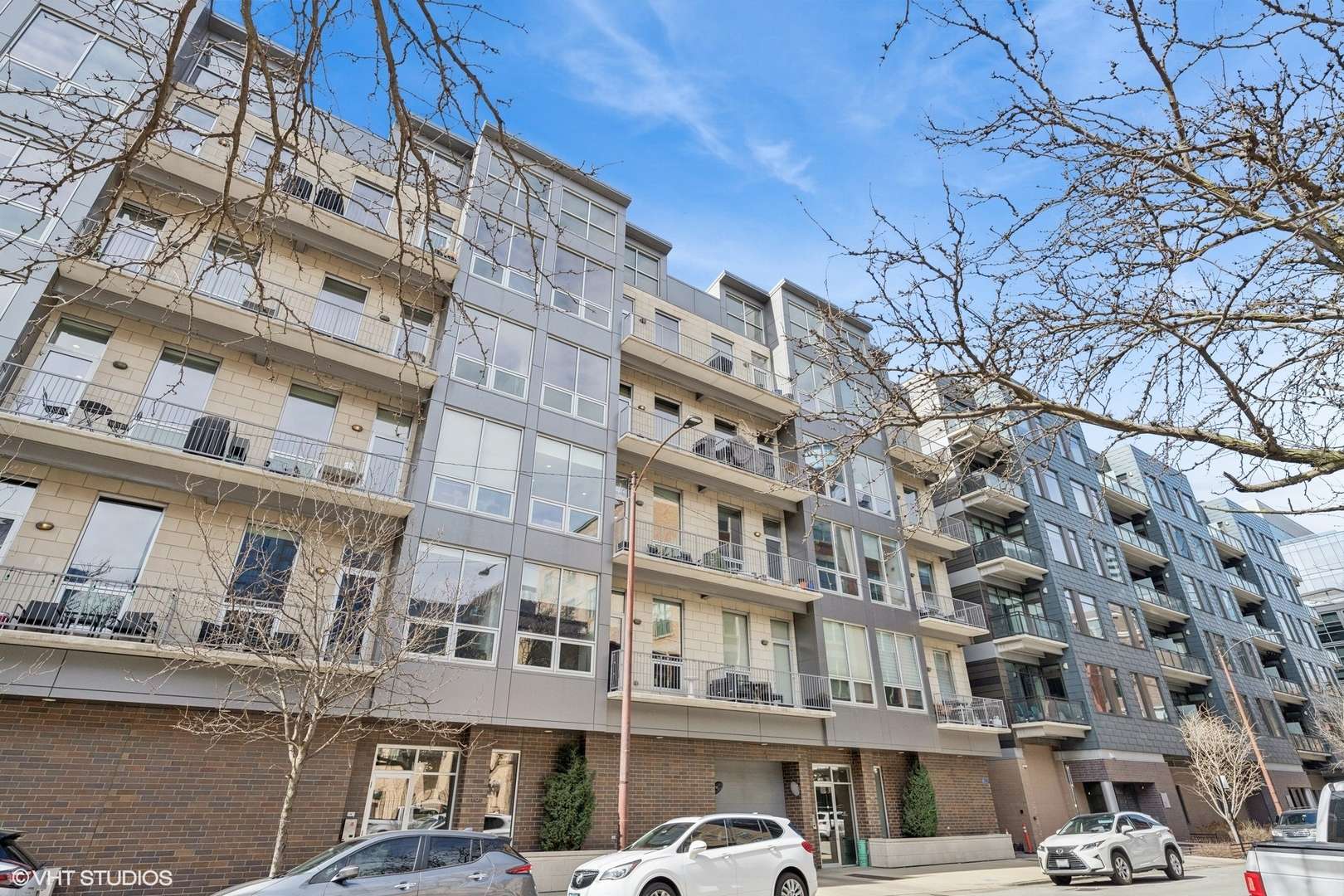 20 N Carpenter Street #PH-S, Chicago, IL 60607