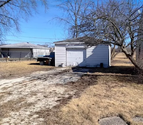 Round Lake Beach, IL 60073,1103 Lotus Drive
