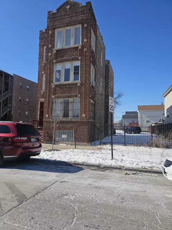 1140 S Keeler Avenue, Chicago, IL 60624