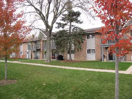 Willowbrook, IL 60527,16W625 MOCKINGBIRD Lane #105