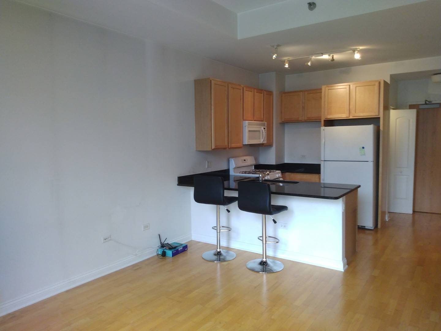 Chicago, IL 60603,8 W Monroe Street #1101