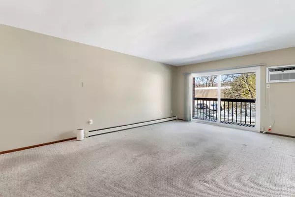 Lake Geneva, WI 53147,1270 Wisconsin Street #202A