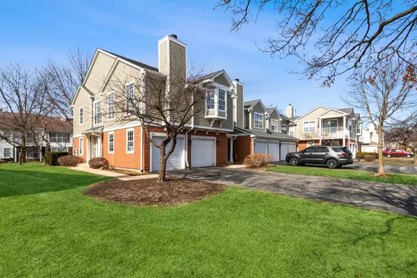 Vernon Hills, IL 60061,799 Grosse Pointe Circle