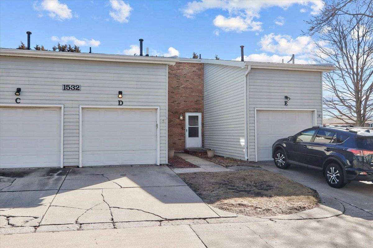 1532 Hunt Drive #D, Normal, IL 61761