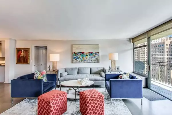 Chicago, IL 60610,1430 N Astor Street #19C