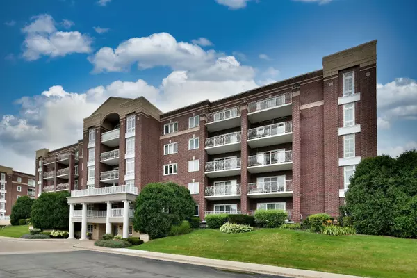 Niles, IL 60714,7051 W Touhy Avenue #501