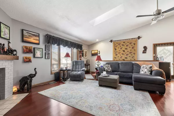 Sycamore, IL 60178,1810 Kennicott Court #1810