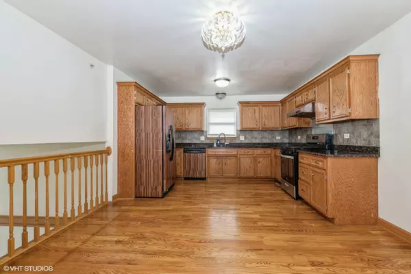 Justice, IL 60458,8613 S 78TH Court