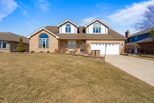 13124 W Beaver Lake Drive, Homer Glen, IL 60491