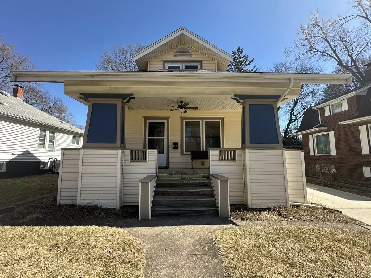 Normal, IL 61761,1310 S Linden Street