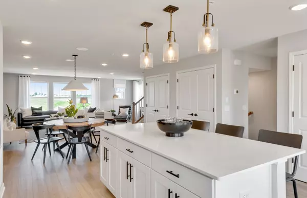 Woodridge, IL 60517,6237 Sandbelt Drive #37005