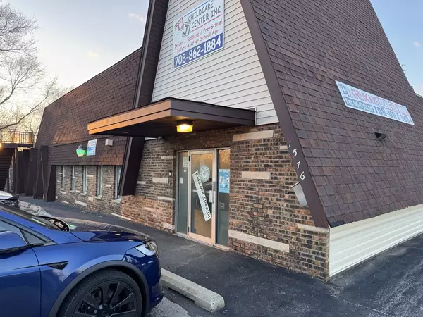 Calumet City, IL 60409,1576 Burnham Avenue
