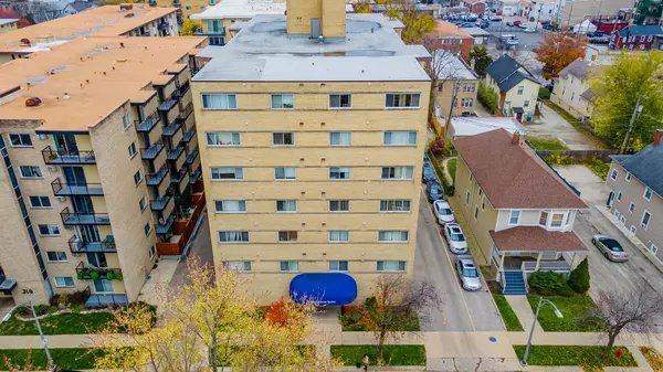 314 Lathrop Avenue #404, Forest Park, IL 60130