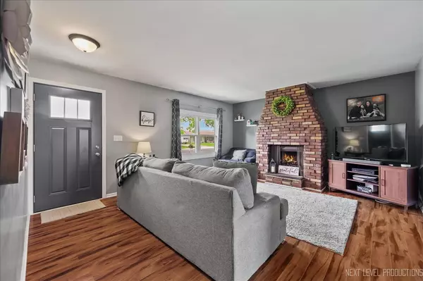 Montgomery, IL 60538,87 Saugatuck Road