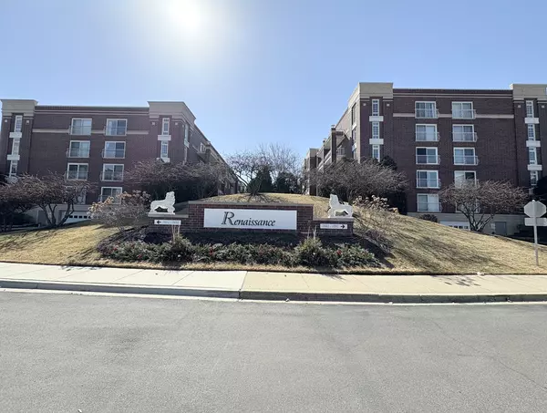 Niles, IL 60714,7041 W TOUHY Avenue #604