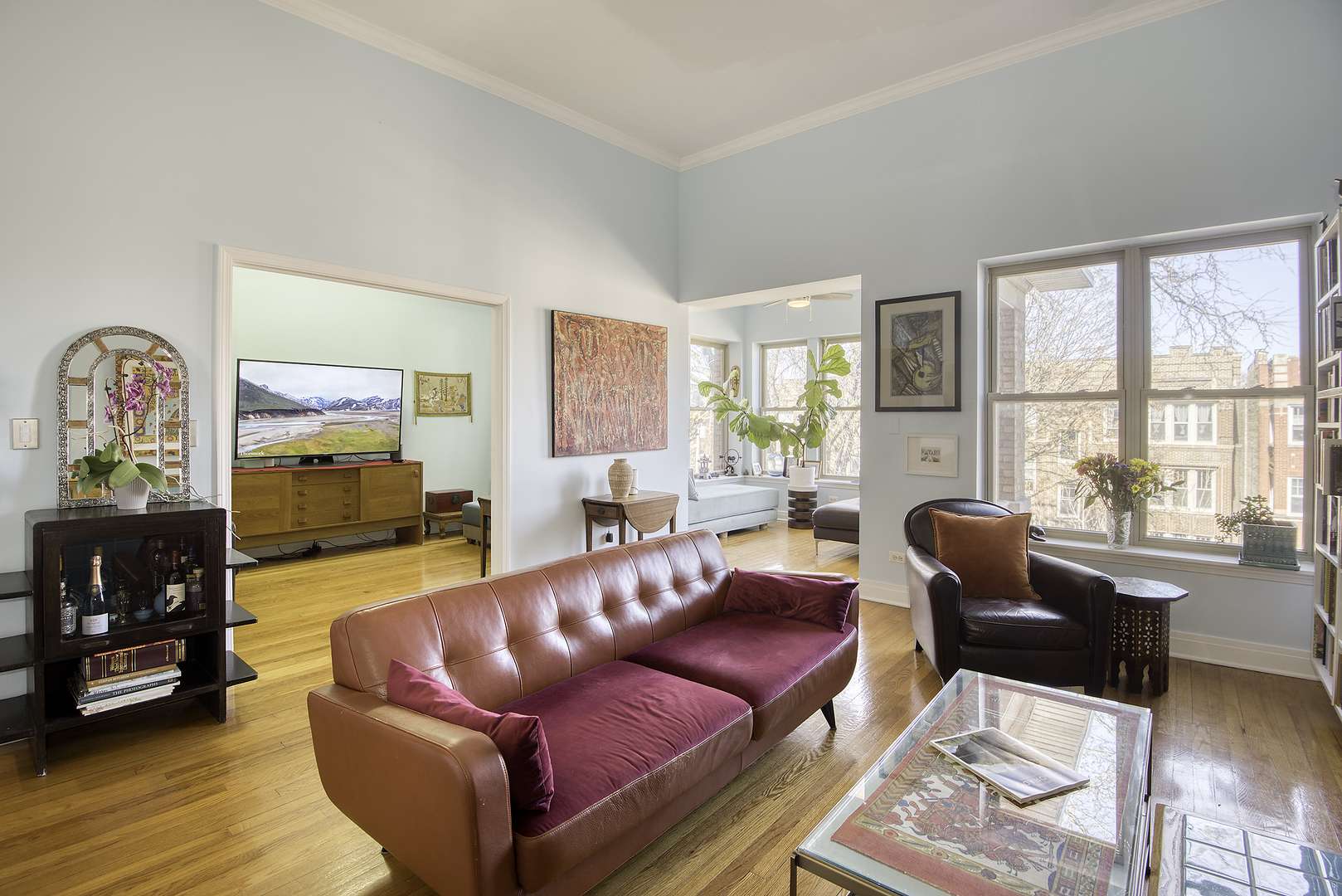 Chicago, IL 60626,1325 W Albion Avenue #3