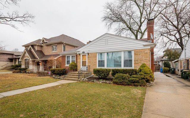 1705 S Crescent Avenue, Park Ridge, IL 60068