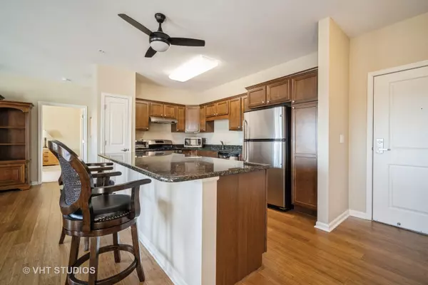 Northbrook, IL 60062,2220 Founders Drive #215