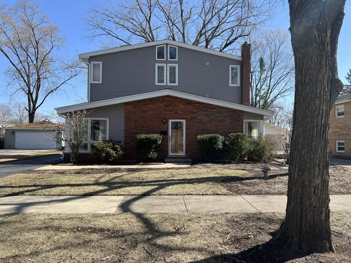 Arlington Heights, IL 60004,Address not disclosed