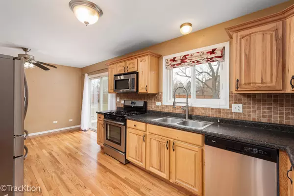 Darien, IL 60561,7117 Eleanor Place