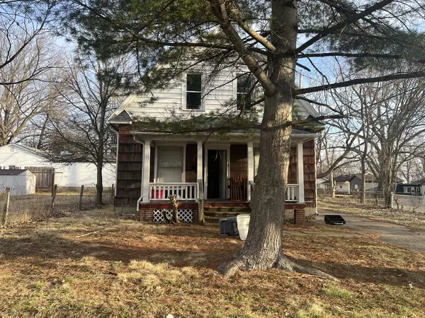 809 W Columbia Street, Danville, IL 61832
