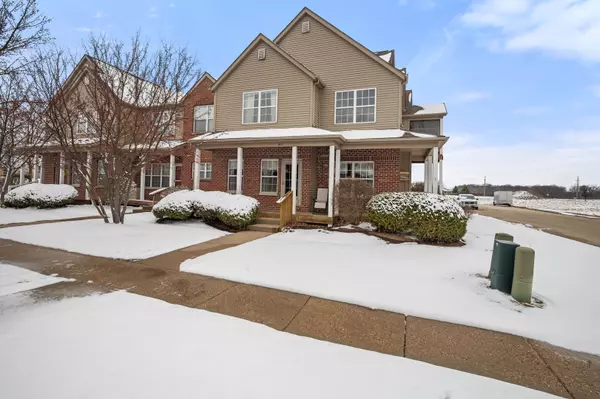 Sycamore, IL 60178,602 Clayton Circle #602