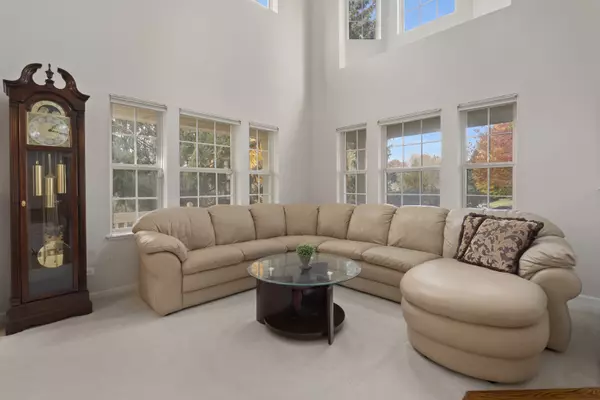 Gurnee, IL 60031,6135 Murifield Drive