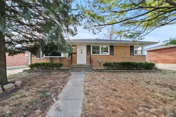 Addison, IL 60101,826 N Grant Street