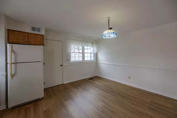 Montgomery, IL 60538,131 Garden Drive