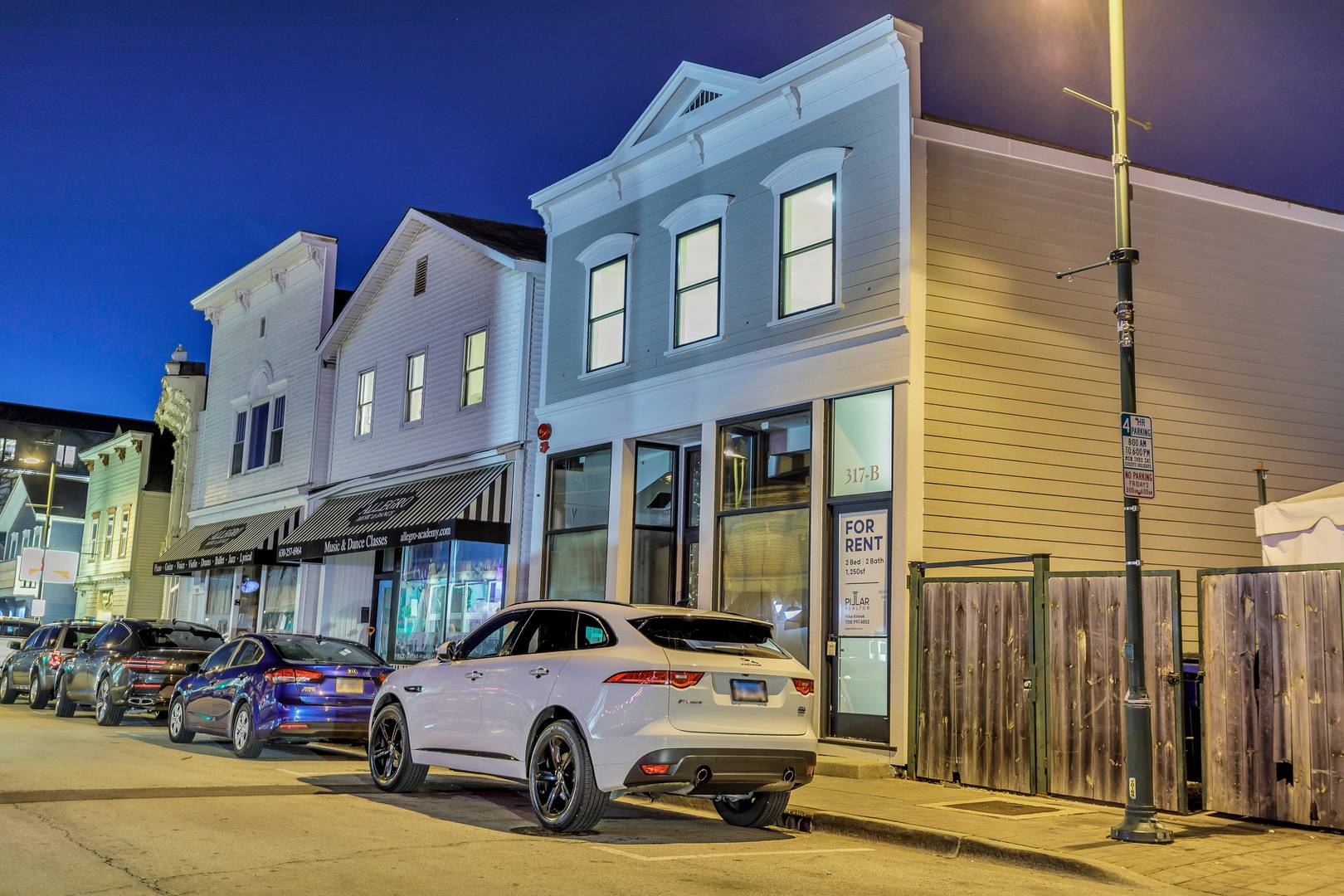 317 Canal Street #B, Lemont, IL 60439