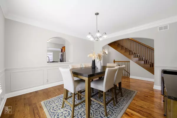 Bensenville, IL 60106,152 S Center Street