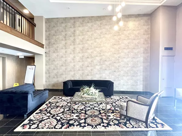 Willowbrook, IL 60527,6340 Americana Drive #416