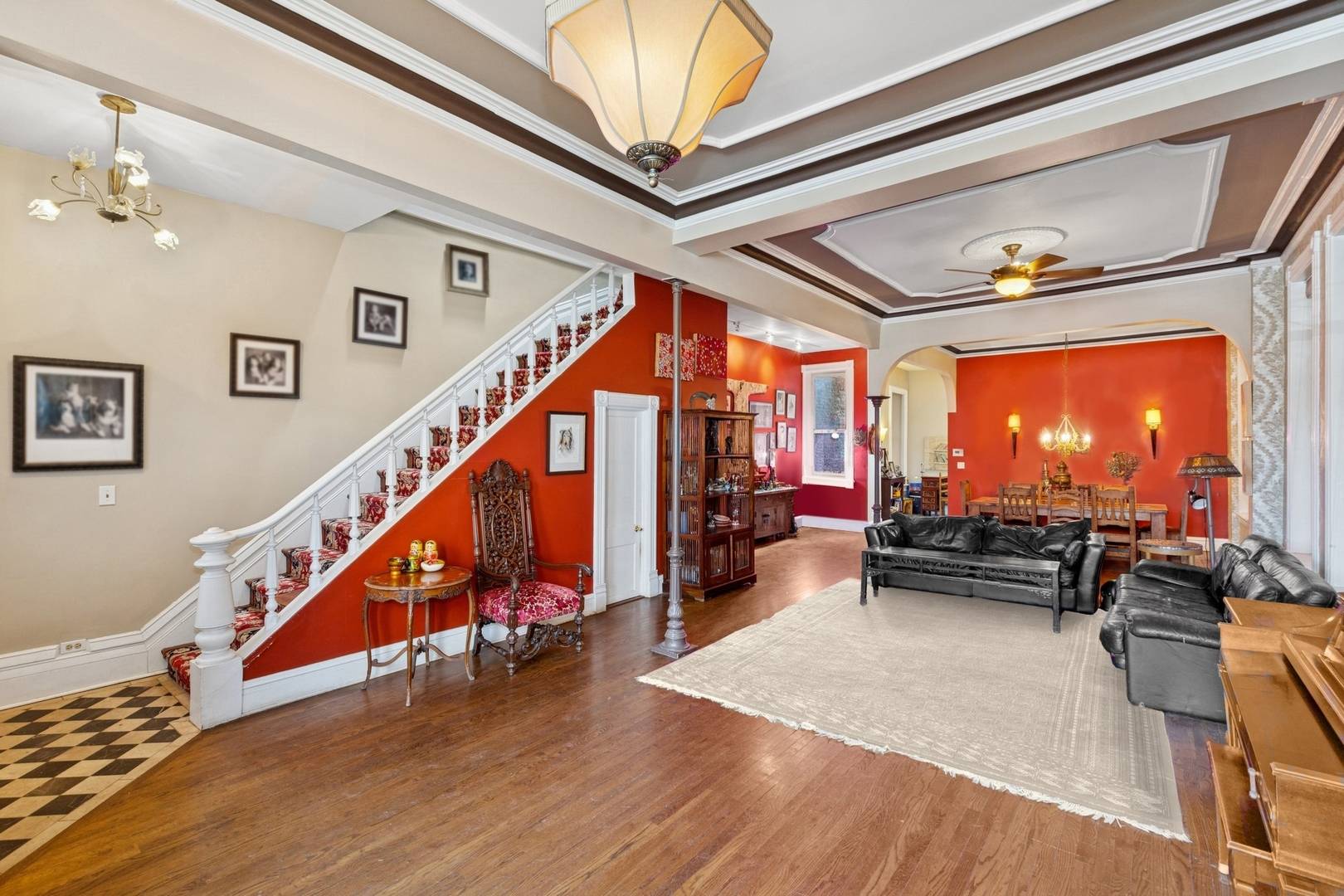 house_img