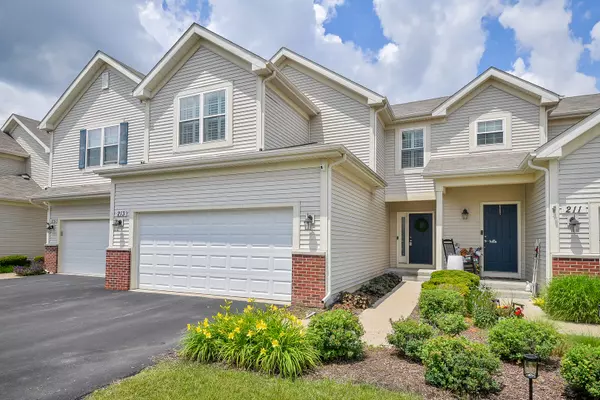 213 Dorset Avenue, Oswego, IL 60543