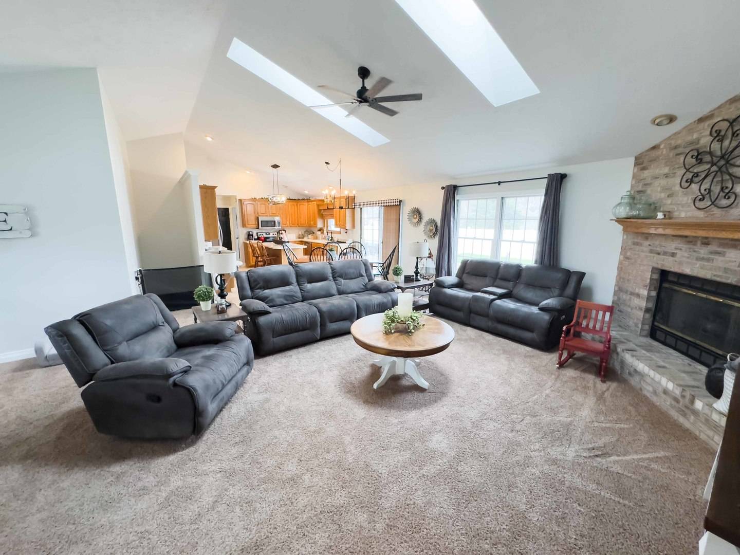 Pontiac, IL 61764,1706 W Meadowlark Drive